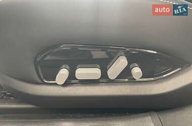 Лифтбек Avatr 12 2024 в 