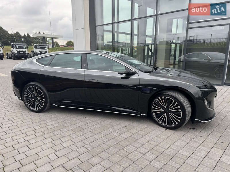 Лифтбек Avatr 12 2025 в Львове фото 7 Лифтбек Avatr 12 2025 в Львове