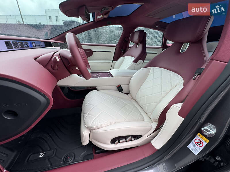 Лифтбек Avatr 12 2025 в Львове фото 10 Лифтбек Avatr 12 2025 в Львове