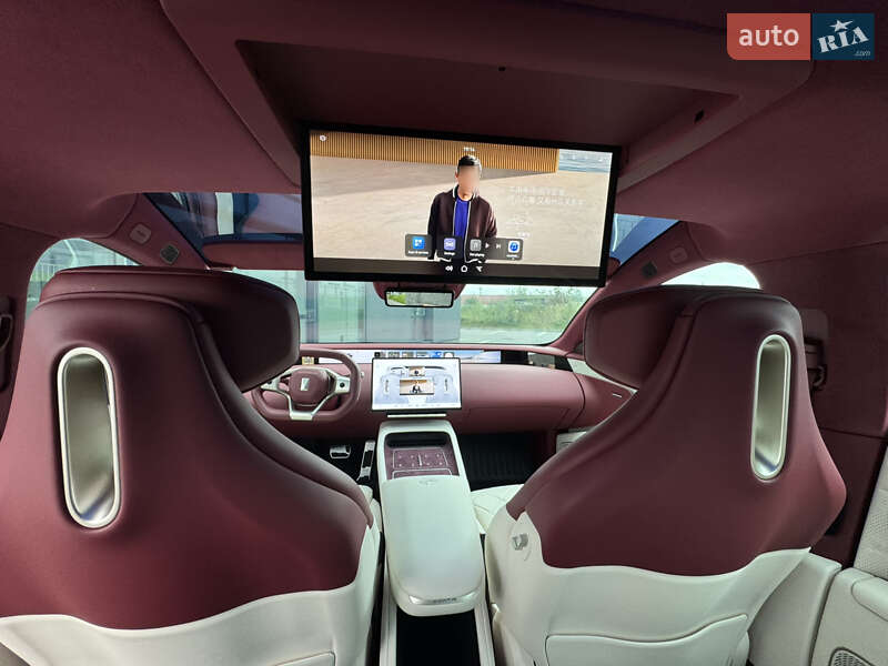 Лифтбек Avatr 12 2025 в Львове фото 31 Лифтбек Avatr 12 2025 в Львове