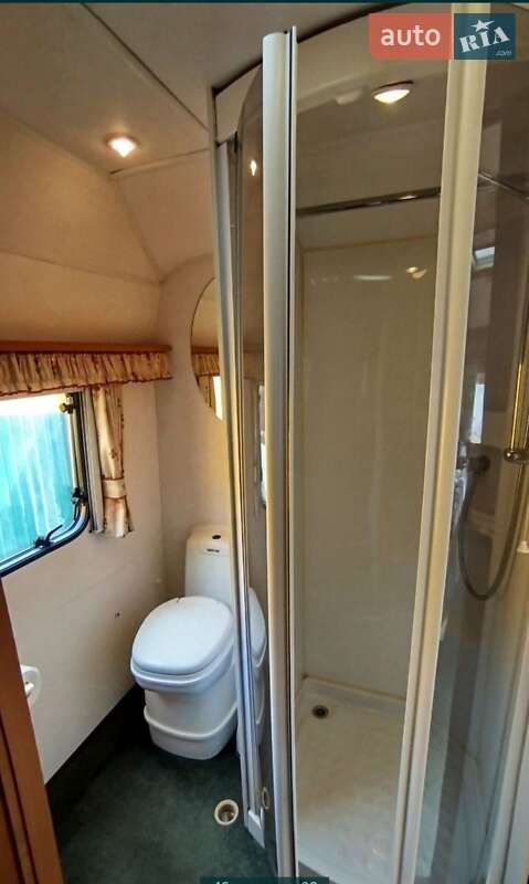 Прицеп дача Avondale Perle 2002 в Вишневом фото 7 Прицеп дача Avondale Perle 2002 в Вишневом