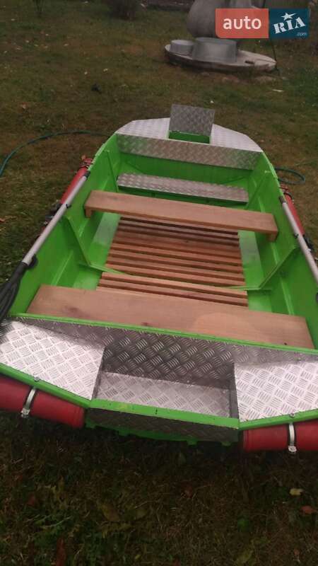 Лодка Автобот 3.5м 1994 в Кельменцах