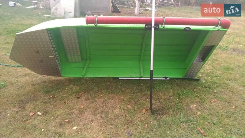 Лодка Автобот 3.5м 1994 в Кельменцах