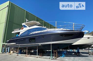 Моторна яхта Azimut 55 2018 в Києві фото Моторна яхта Azimut 55 2018 в Києві