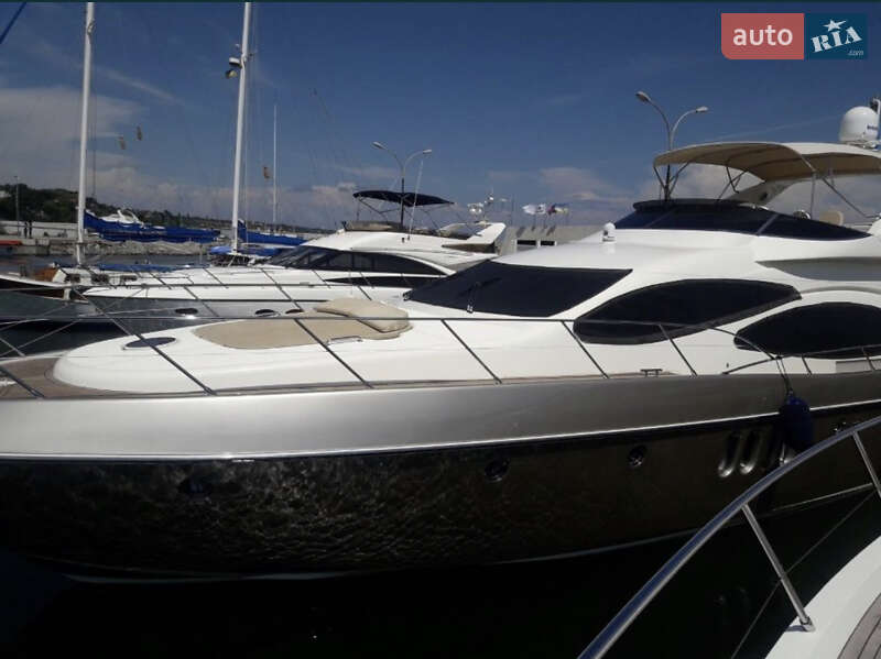 Моторная яхта Azimut 68 2001 в Киеве