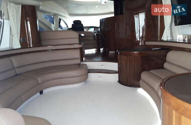 Моторна яхта Azimut 68 2001 в Києві