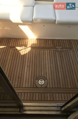 Моторна яхта Azimut Flybridge-Range 2011 в 