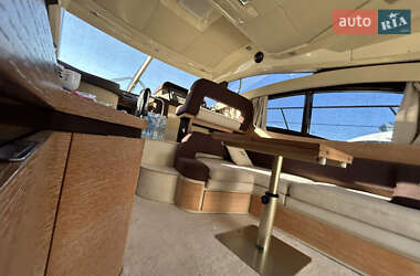 Моторна яхта Azimut Flybridge-Range 2011 в 