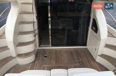 Моторная яхта Azimut Flybridge-Range 2007 в 