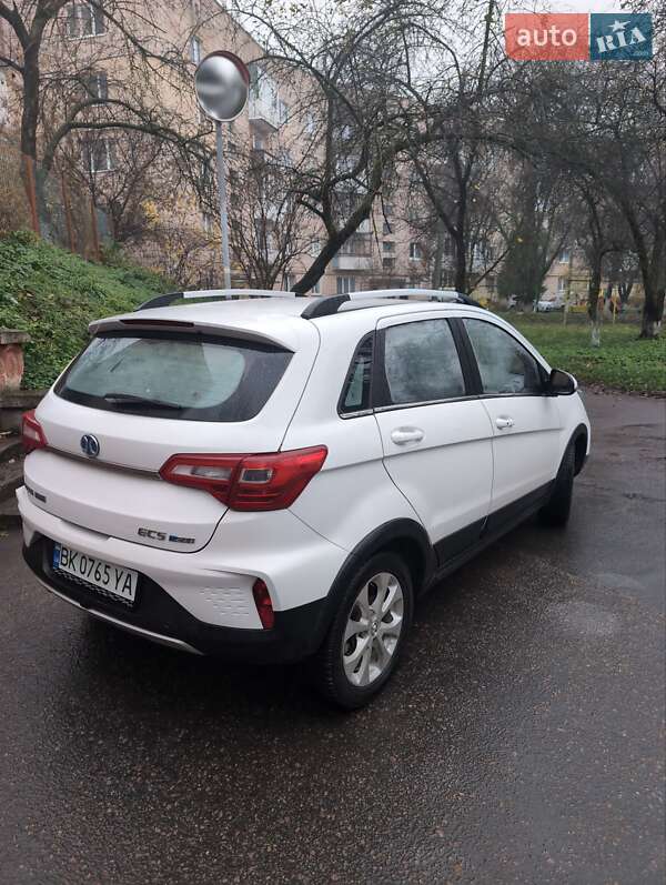 Внедорожник / Кроссовер BAIC EC5 2019 в Ровно фото 3 Внедорожник / Кроссовер BAIC EC5 2019 в Ровно