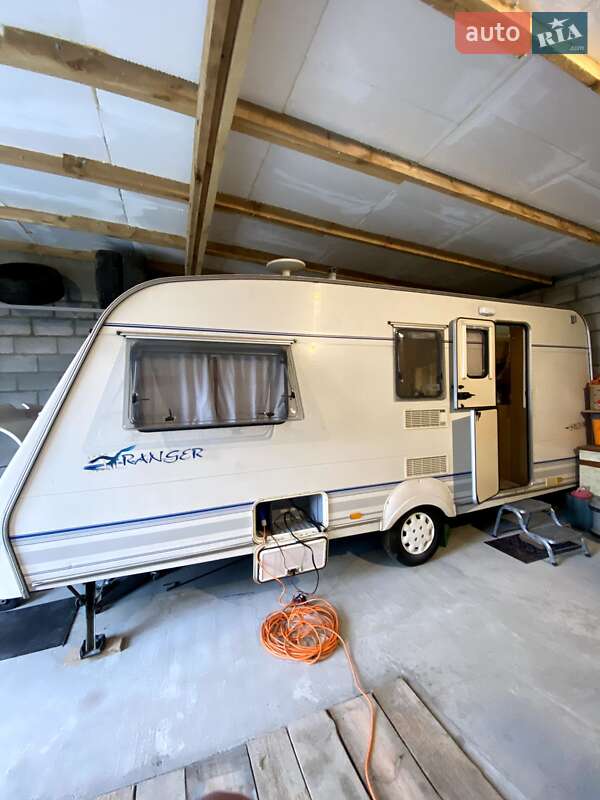 Будинок на колесах Bailey Discovery 400 2000 в 