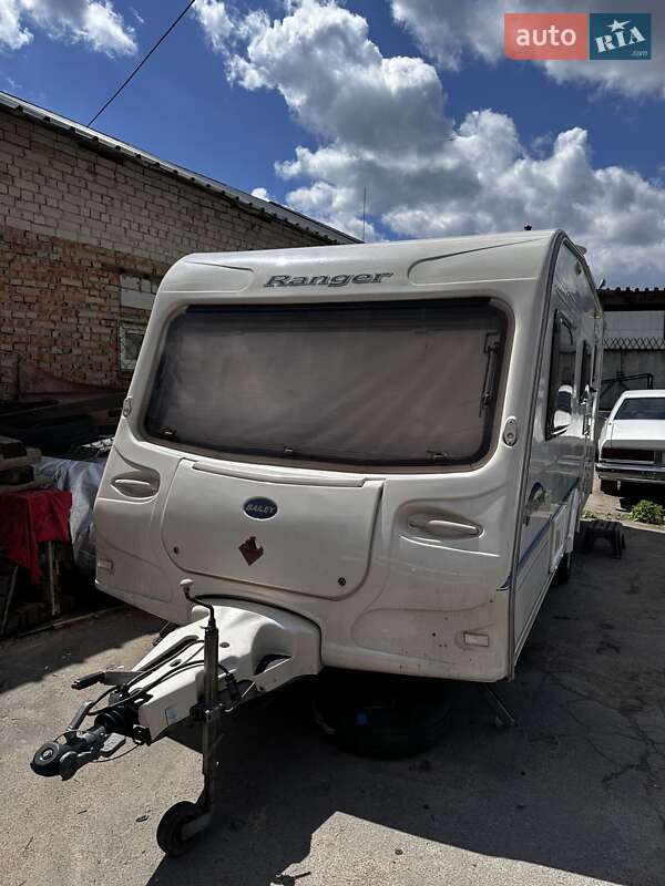 Bailey Discovery 400 2006