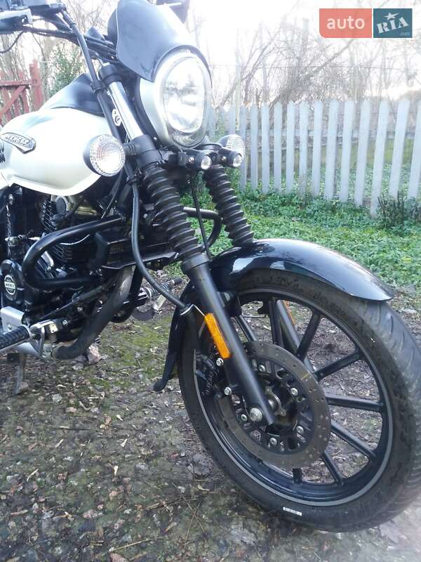 Мотоцикл Круизер Bajaj Avenger 2020 в Новгородке