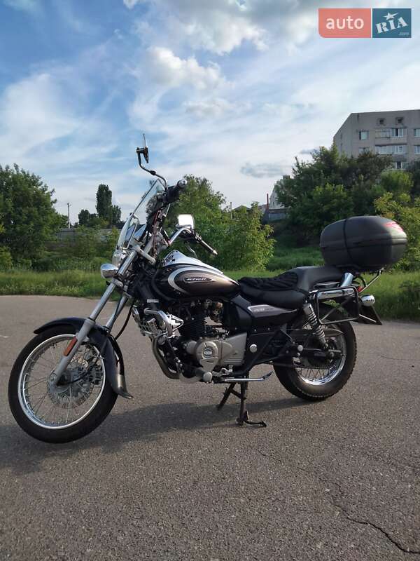 Bajaj Avenger 2020