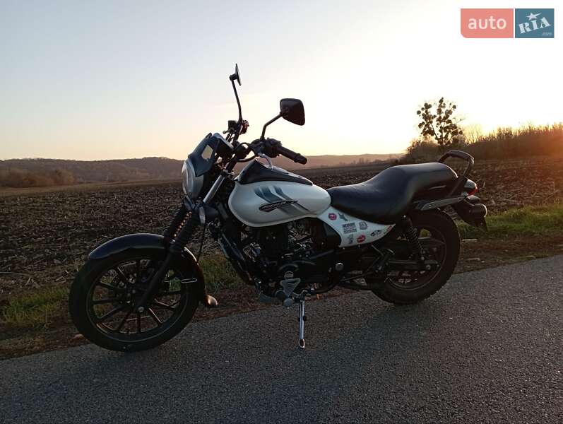Bajaj Avenger 2019