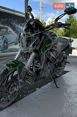 Мотоцикл Без обтекателей (Naked bike) Bajaj Dominar 400 2019 в 