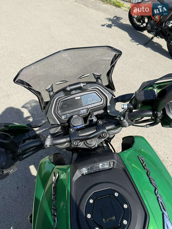 Мотоцикл Без обтекателей (Naked bike) Bajaj Dominar 400 2024 в Киеве