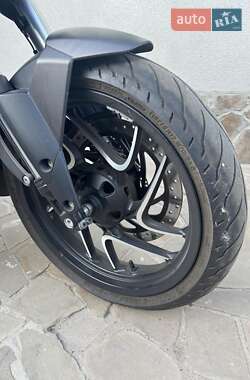 Мотоцикл Без обтікачів (Naked bike) Bajaj Dominar 400 2019 в 