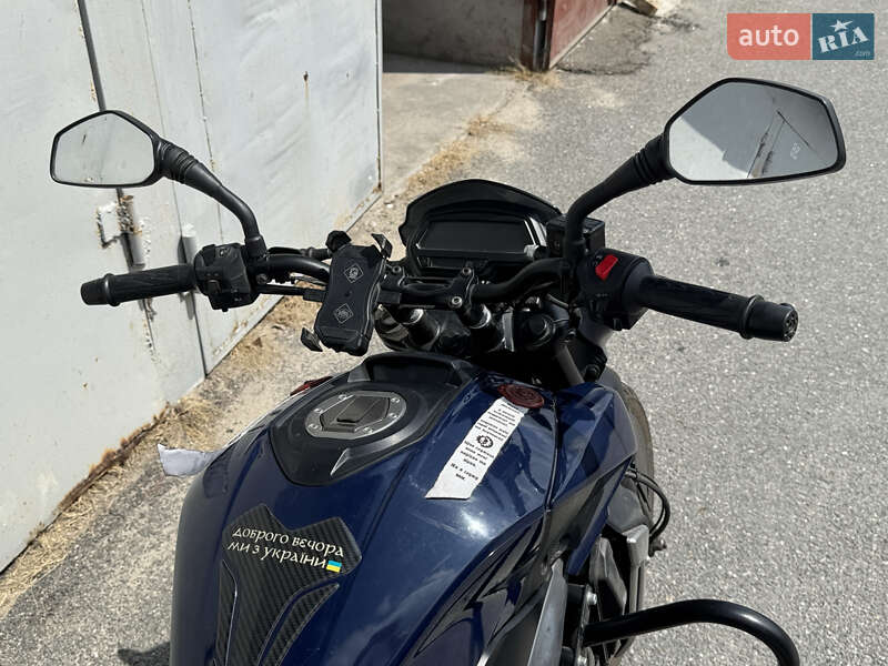 Мотоцикл Без обтекателей (Naked bike) Bajaj Dominar 400 2017 в Киеве