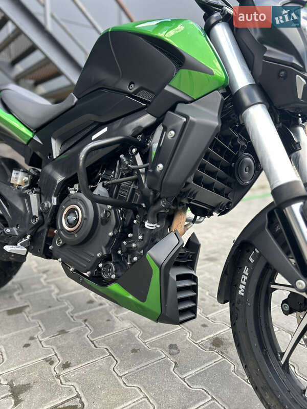 Мотоцикл Классік Bajaj Dominar 400 2021 в Теребовлі