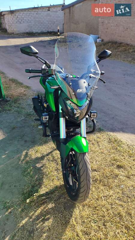 Мотоцикл Классік Bajaj Dominar 400 2019 в Кропивницькому