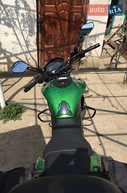 Мотоцикл Без обтекателей (Naked bike) Bajaj Dominar 400 2022 в 