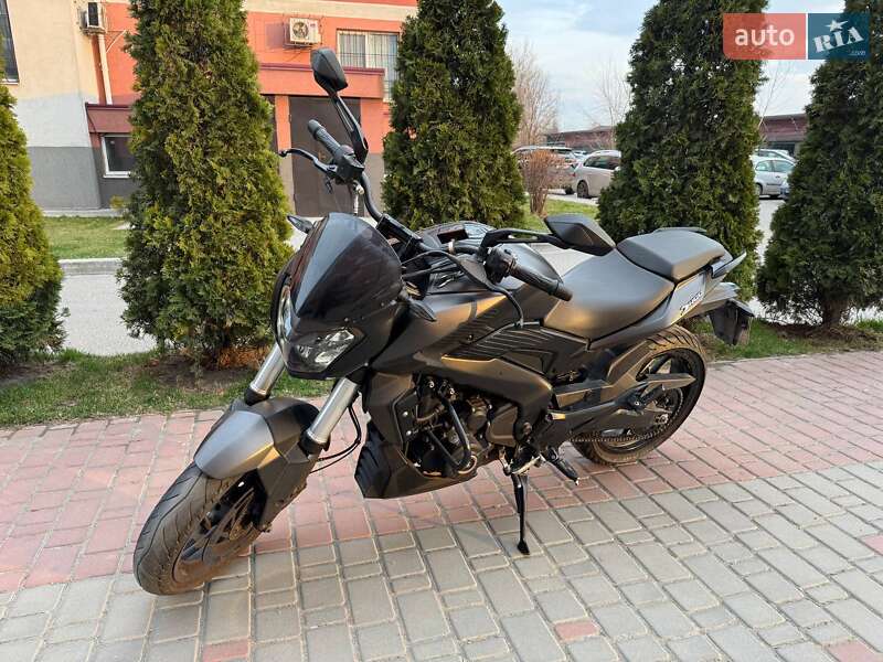 Bajaj Dominar 400 2019