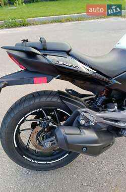 Мотоцикл Спорт-туризм Bajaj Dominar 400 2017 в 