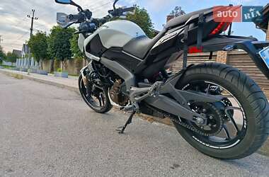 Мотоцикл Спорт-туризм Bajaj Dominar 400 2017 в 