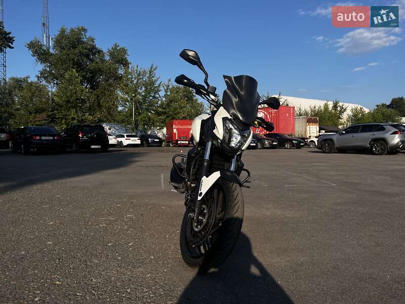 Мотоцикл Без обтекателей (Naked bike) Bajaj Dominar 400 2018 в Киеве