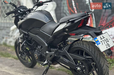 Мотоцикл Без обтекателей (Naked bike) Bajaj Dominar 400 2020 в 