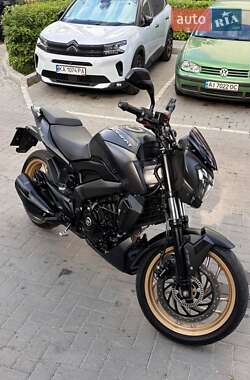 Мотоцикл Без обтекателей (Naked bike) Bajaj Dominar 400 2018 в 