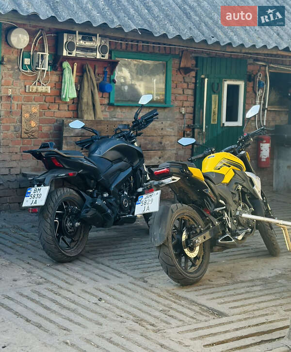 Мотоцикл Спорт-туризм Bajaj Dominar 400 2024 в Ромнах