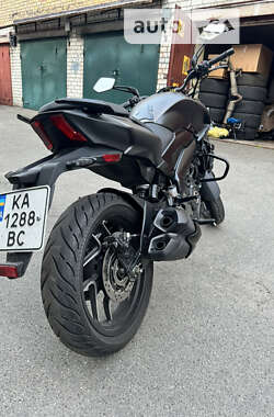 Мотоцикл Без обтікачів (Naked bike) Bajaj Dominar D400 2020 в Києві