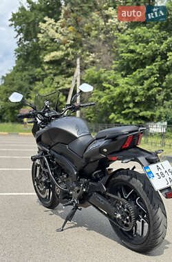 Мотоцикл Без обтекателей (Naked bike) Bajaj Dominar D400 2023 в 