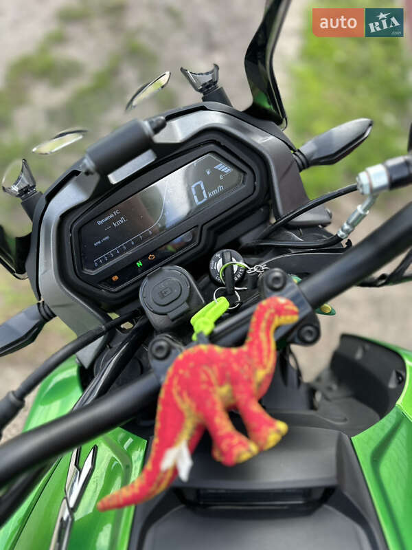Спортбайк Bajaj Dominar D400 2023 в Бобровице