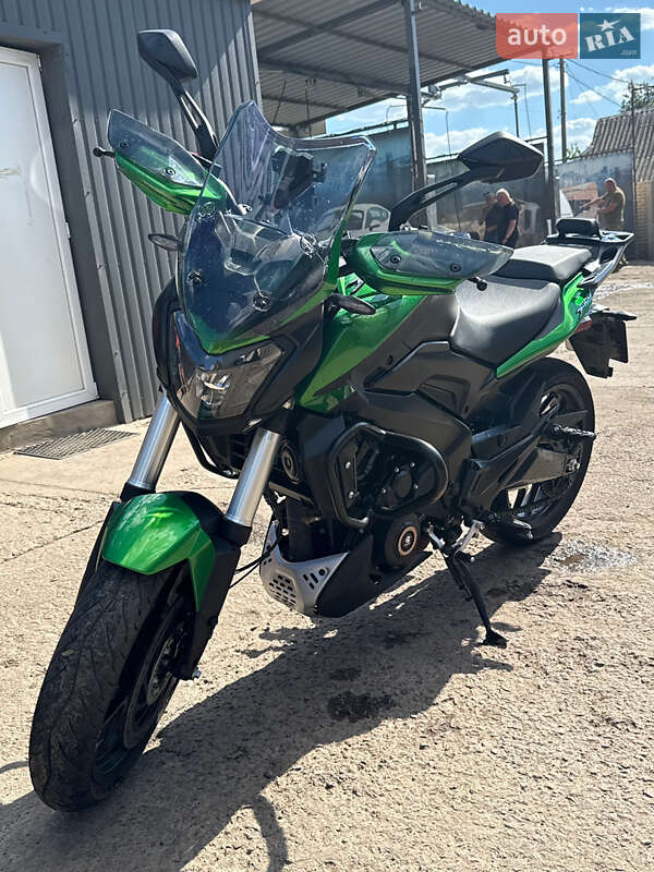 Мотоцикл Спорт-туризм Bajaj Dominar D400 2024 в 