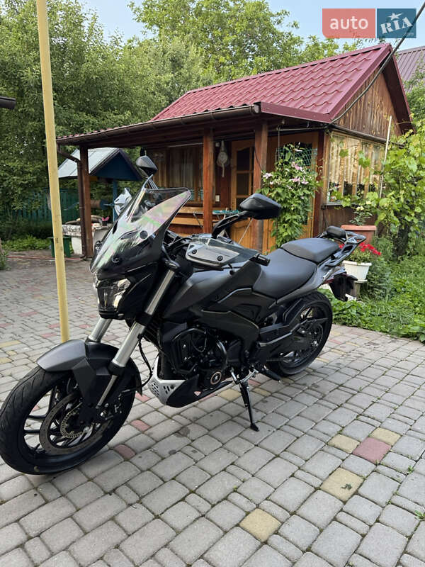 Мотоцикл Без обтекателей (Naked bike) Bajaj Dominar D400 2024 в Бобровице