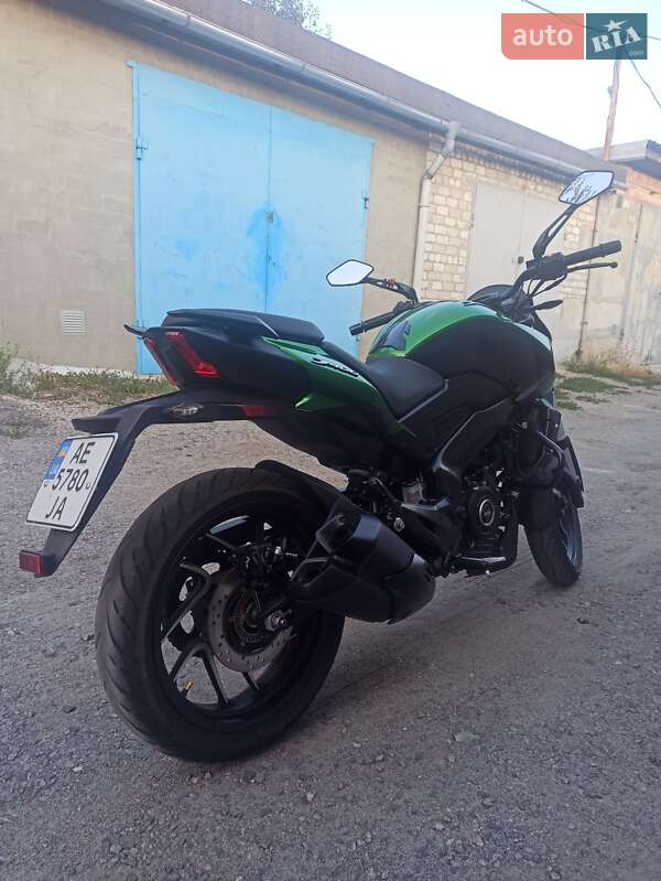 Bajaj Dominar D400 2021