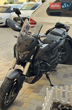Мотоцикл Без обтекателей (Naked bike) Bajaj Dominar D400 2024 в Черновцах