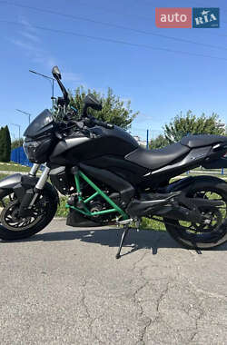 Мотоцикл Без обтекателей (Naked bike) Bajaj Dominar D400 2019 в 