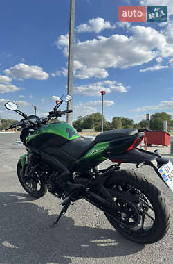 Мотоцикл Спорт-туризм Bajaj Dominar D400 2024 в 