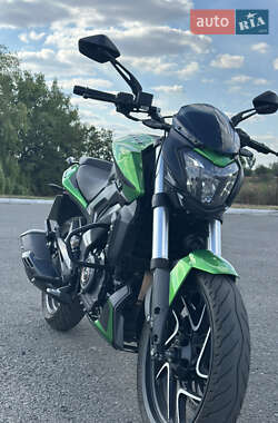 Мотоцикл Спорт-туризм Bajaj Dominar D400 2024 в 