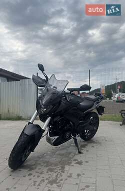 Кафе рейсер Bajaj Dominar D400 2024 в Тернополе