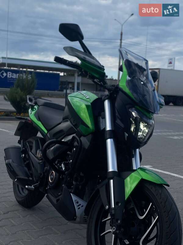 Bajaj Dominar D400 2024