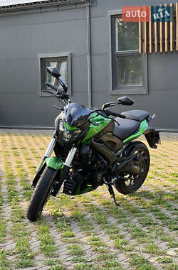 Мотоцикл Без обтекателей (Naked bike) Bajaj Dominar D400 2020 в 