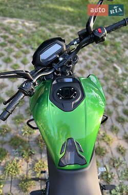 Мотоцикл Без обтекателей (Naked bike) Bajaj Dominar D400 2020 в 