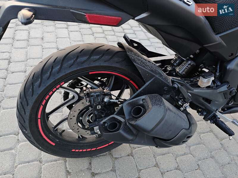 Мотоцикл Без обтекателей (Naked bike) Bajaj Dominar D400 2022 в Львове