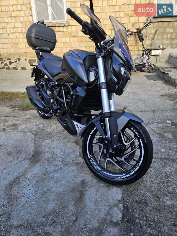 Мотоцикл Спорт-туризм Bajaj Dominar D400 2024 в Броварах