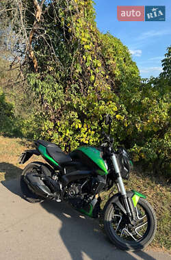 Мотоцикл Без обтекателей (Naked bike) Bajaj Dominar D400 2021 в  фото 2 Мотоцикл Без обтекателей (Naked bike) Bajaj Dominar D400 2021 в